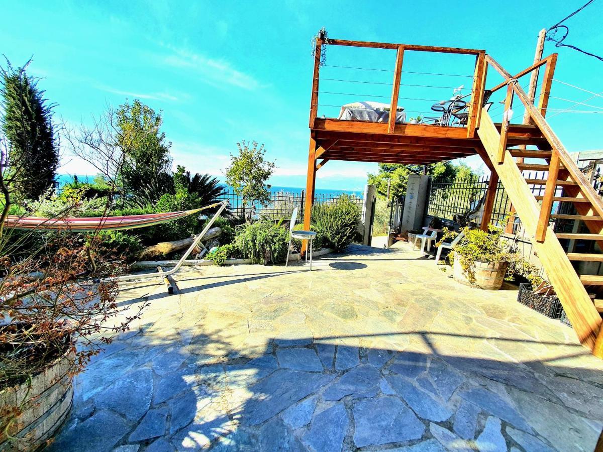 Magical View Studios Asproneri, 卡梅纳维洛拉 外观 照片
